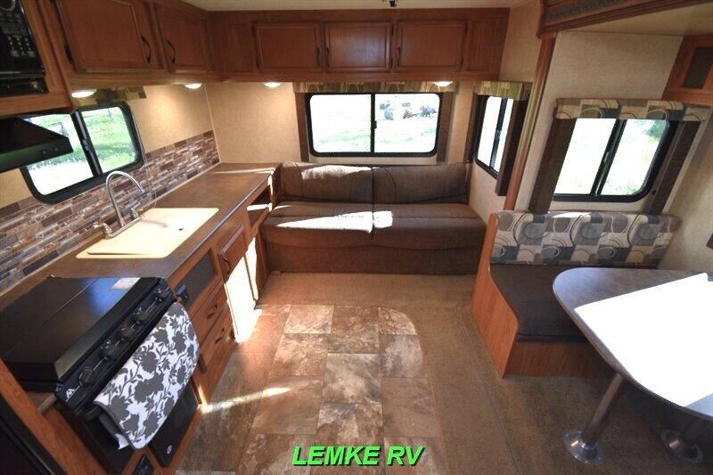 2016 Starcraft Launch Ultra Lite 24RLS   - Photo 2 - Rocklin, CA 95677