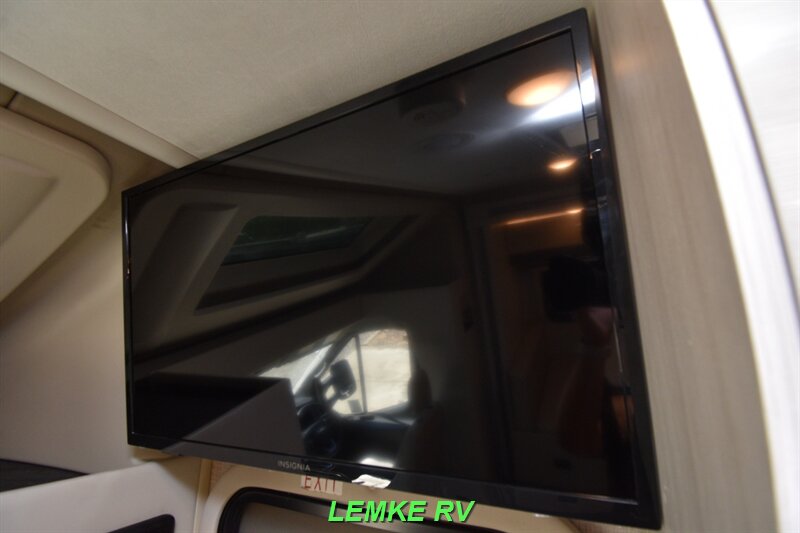2024 Thor Compass 23TW   - Photo 25 - Rocklin, CA 95677