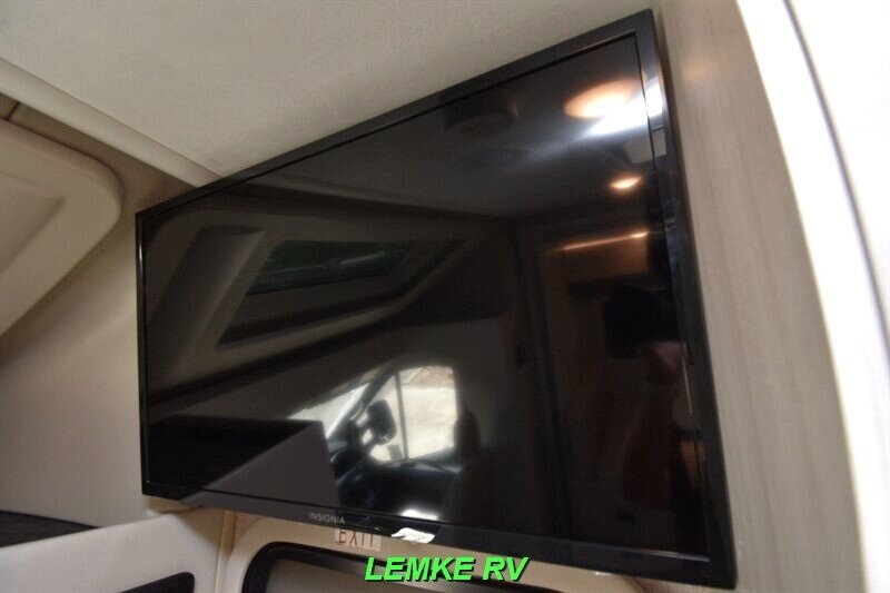2024 Thor Compass 23TW   - Photo 25 - Rocklin, CA 95677