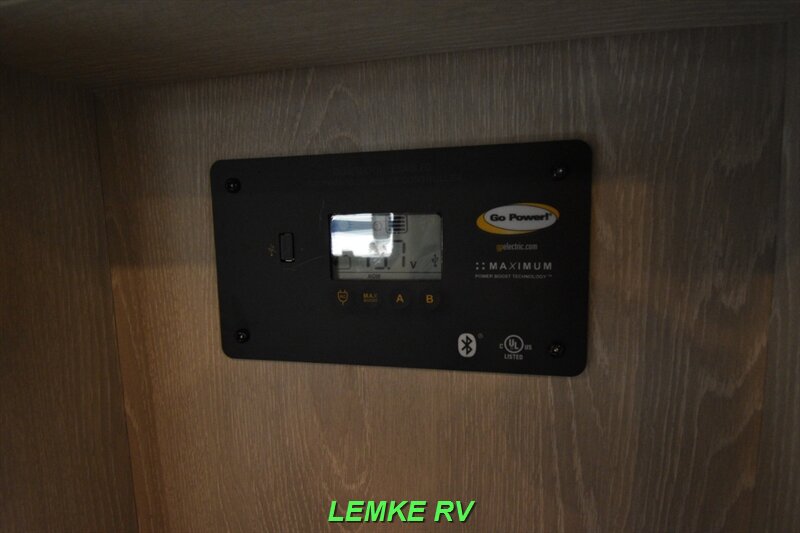 2022 Forest River Flagstaff Micro Lite 21FBRS   - Photo 23 - Rocklin, CA 95677