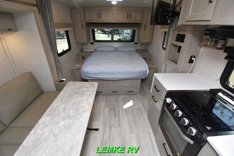2022 Forest River Flagstaff Micro Lite 21FBRS   - Photo 2 - Rocklin, CA 95677