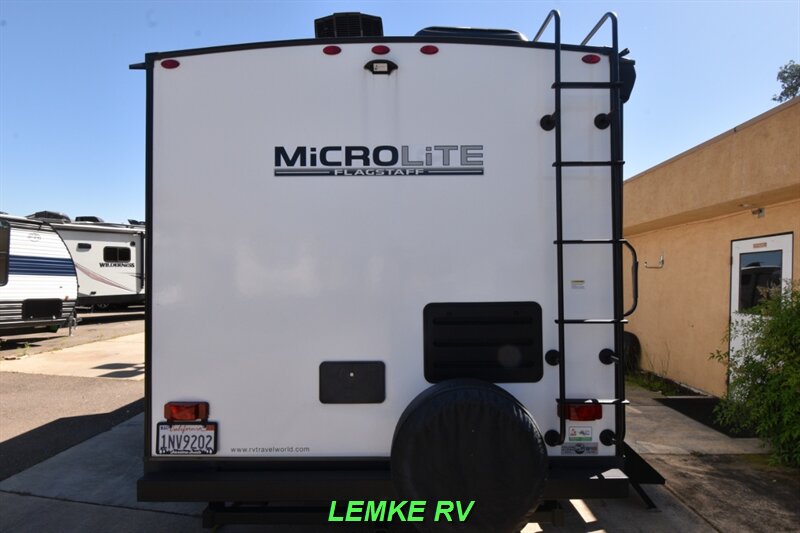 2022 Forest River Flagstaff Micro Lite 21FBRS   - Photo 8 - Rocklin, CA 95677