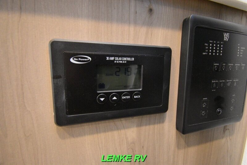 2025 Forest River Rockwood Mini Lite 2506FK   - Photo 19 - Rocklin, CA 95677