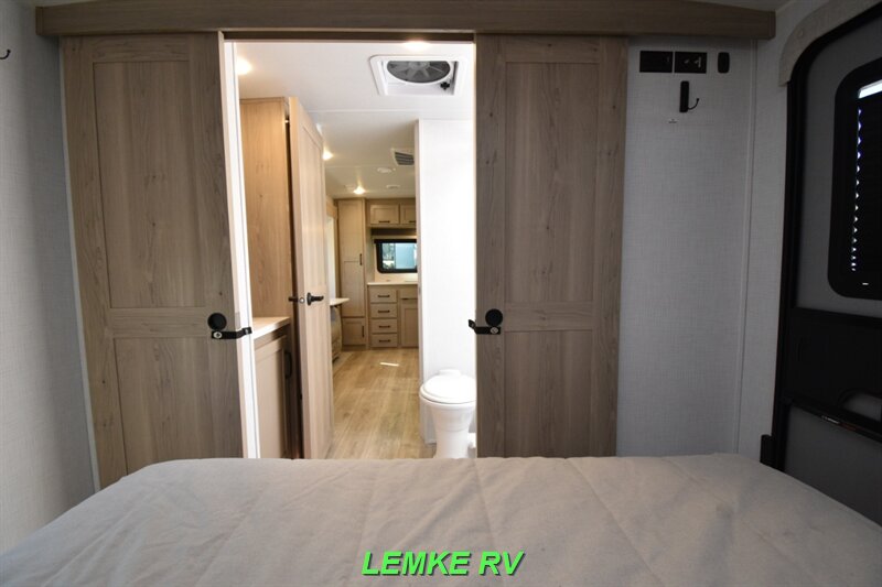 2025 Forest River Rockwood Mini Lite 2506FK   - Photo 20 - Rocklin, CA 95677