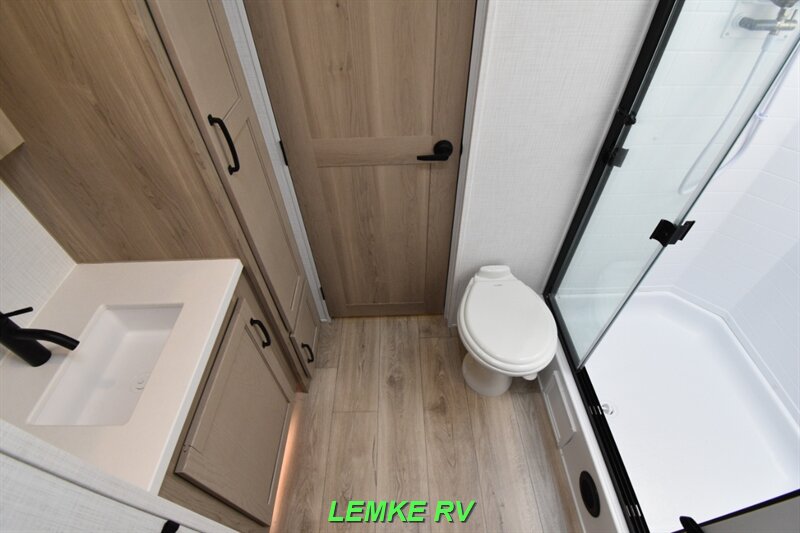 2025 Forest River Rockwood Mini Lite 2506FK   - Photo 21 - Rocklin, CA 95677
