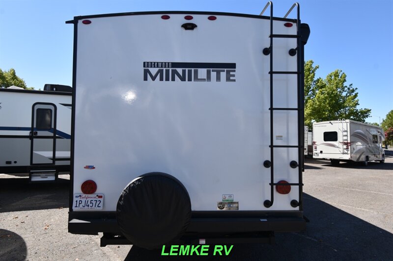 2025 Forest River Rockwood Mini Lite 2506FK   - Photo 8 - Rocklin, CA 95677