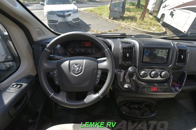 2021 Winnebago Travato 59KL   - Photo 21 - Rocklin, CA 95677