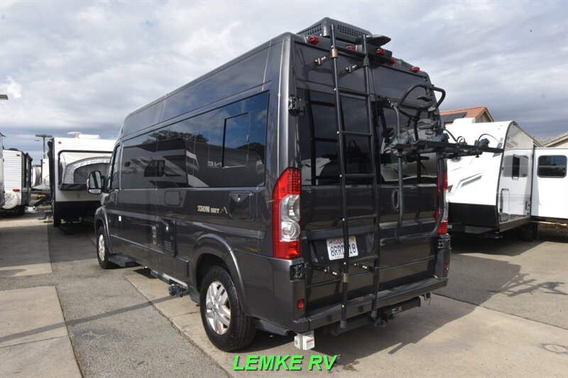 2019 Roadtrek Zion SRT   - Photo 7 - Rocklin, CA 95677