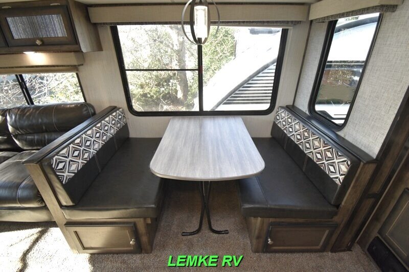 2020 Heartland Mallard M27   - Photo 15 - Rocklin, CA 95677