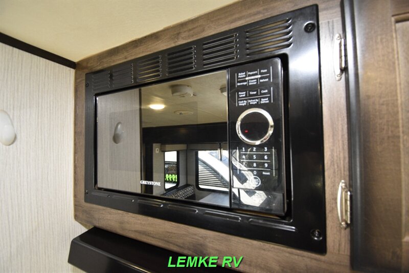 2020 Heartland Mallard M27   - Photo 21 - Rocklin, CA 95677