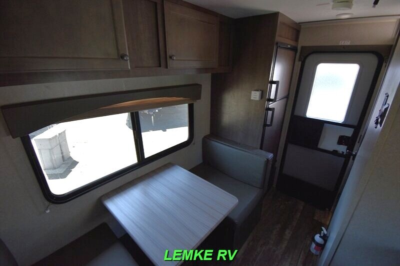 2022 Sunset Park Sun-Lite 16BH   - Photo 11 - Rocklin, CA 95677
