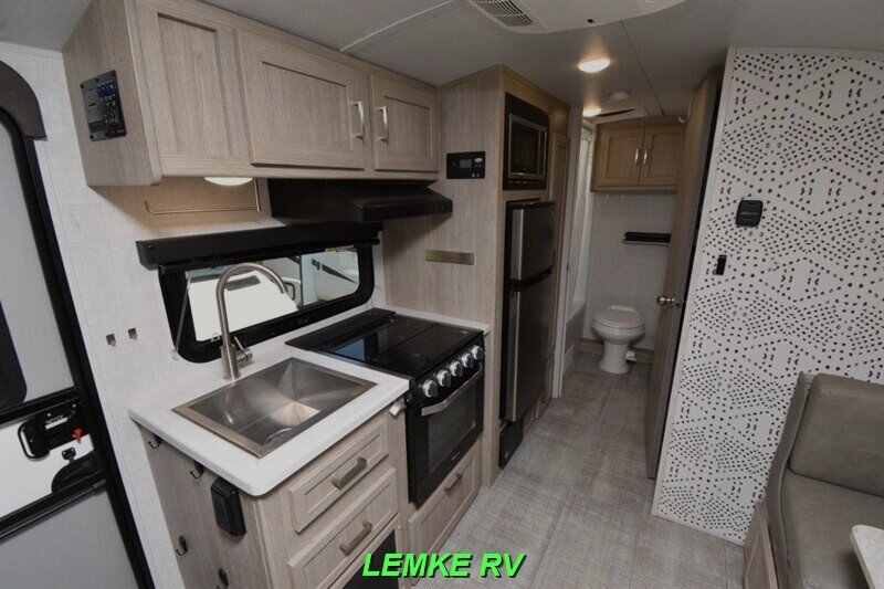 2021 Forest River Rockwood Geo Pro G20BHS   - Photo 19 - Rocklin, CA 95677