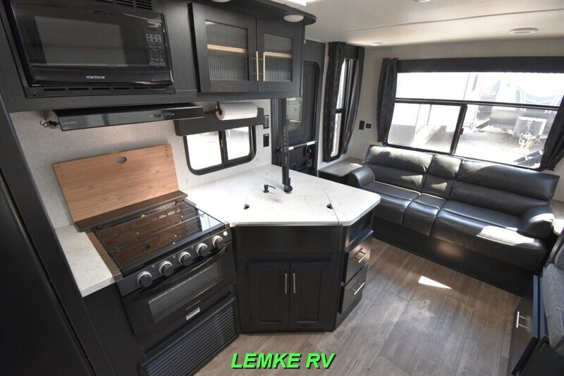 2022 Forest River Cherokee Grey Wolf 23MK   - Photo 12 - Rocklin, CA 95677