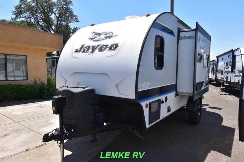 2017 Jayco Hummingbird 17RB   - Photo 7 - Rocklin, CA 95677