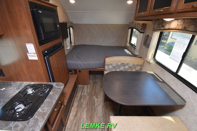 2017 Jayco Hummingbird 17RB   - Photo 2 - Rocklin, CA 95677