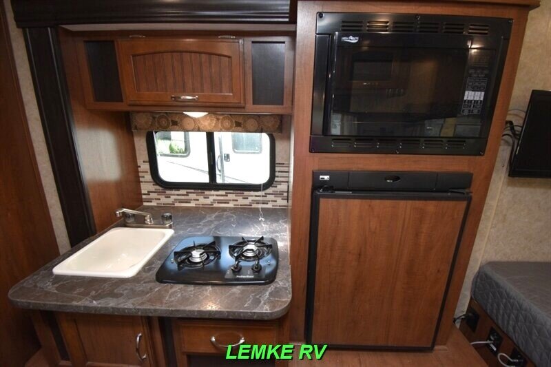 2017 Jayco Hummingbird 17RB   - Photo 15 - Rocklin, CA 95677