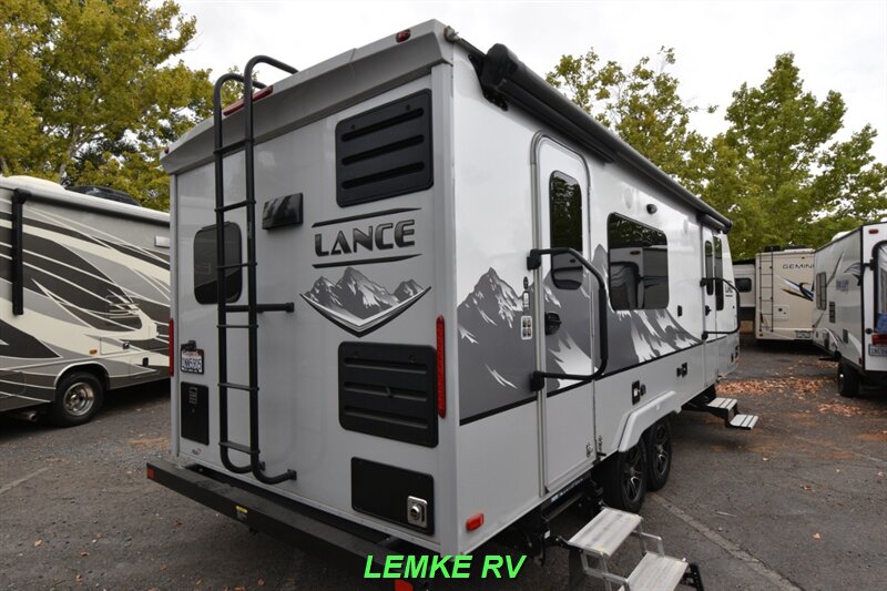 2021 Lance 2285   - Photo 9 - Rocklin, CA 95677
