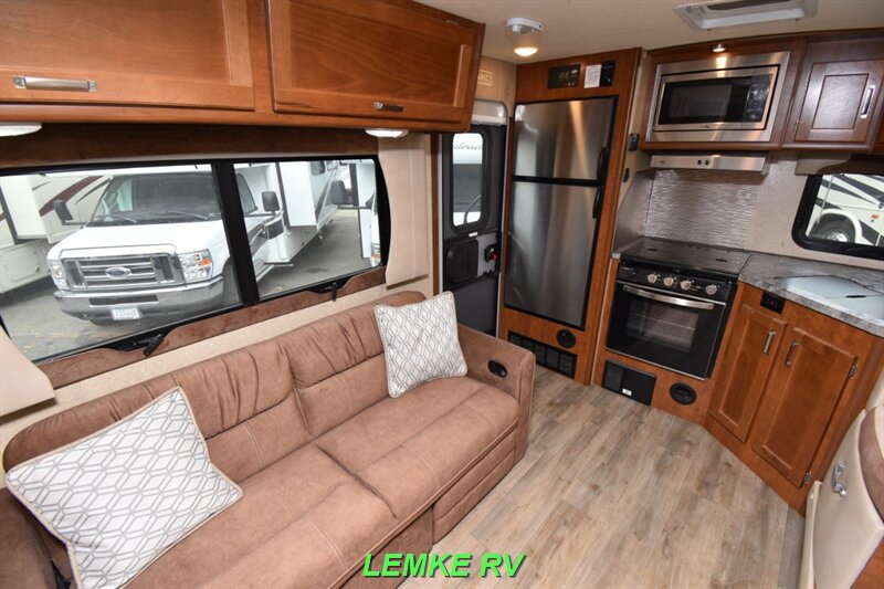 2021 Lance 2285   - Photo 13 - Rocklin, CA 95677