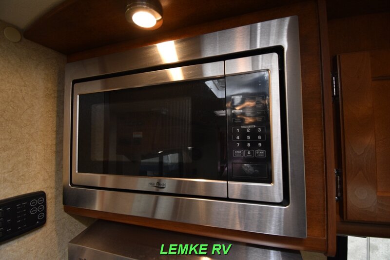 2021 Lance 2285   - Photo 26 - Rocklin, CA 95677