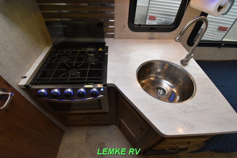2019 Gulfstream BT Cruiser 5210   - Photo 15 - Rocklin, CA 95677