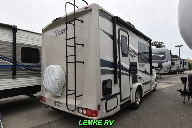 2019 Gulf Stream BT Cruiser 5210   - Photo 7 - Rocklin, CA 95677