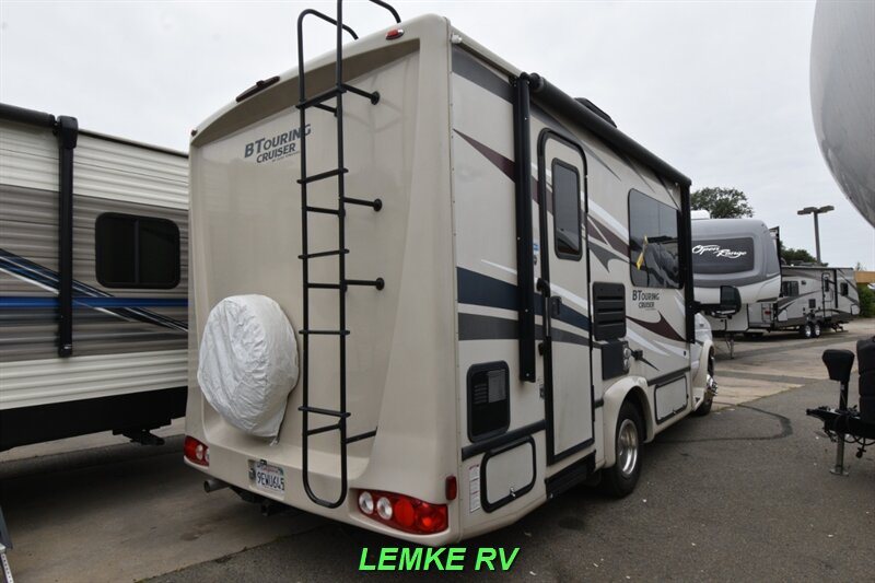 2019 Gulfstream BT Cruiser 5210   - Photo 8 - Rocklin, CA 95677