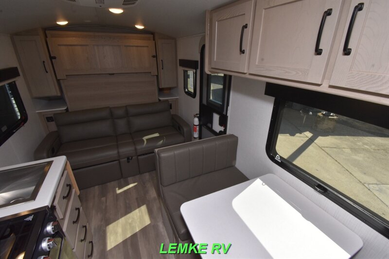 2024 Forest River Flagstaff E-Pro E19FD   - Photo 13 - Rocklin, CA 95677