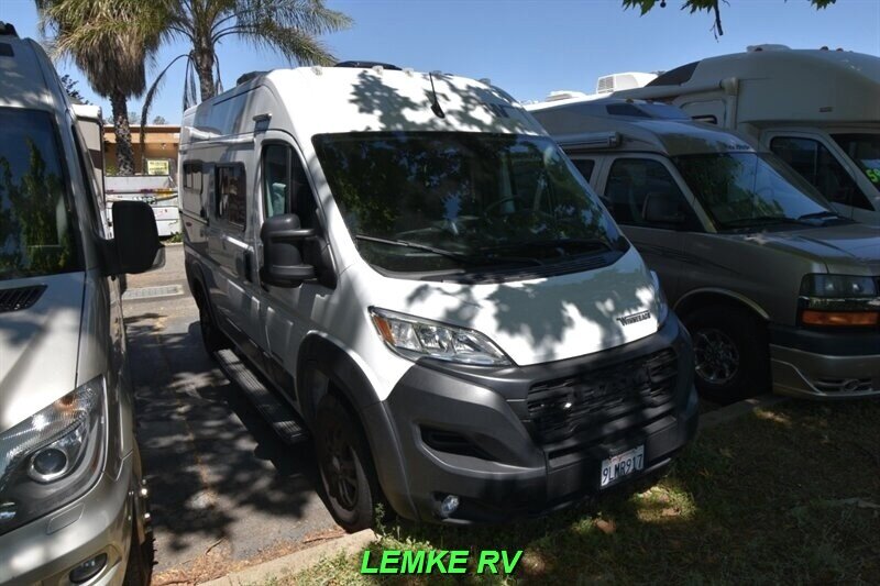 2024 Winnebago Solis Pocket 36A   - Photo 1 - Rocklin, CA 95677