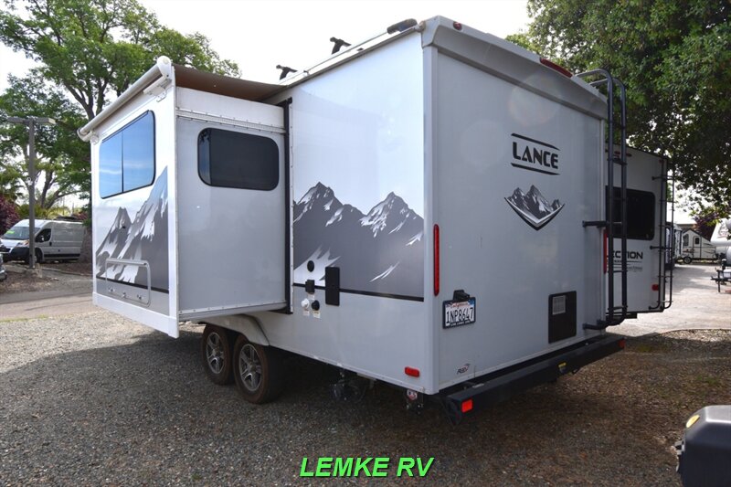 2021 Lance 1995   - Photo 8 - Rocklin, CA 95677