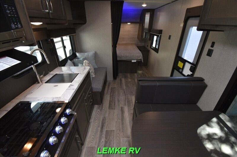 2021 Jayco Jay Flight SLX 264BHW   - Photo 2 - Rocklin, CA 95677