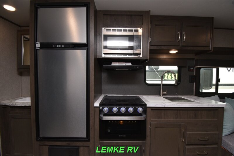 2021 Jayco Jay Flight SLX 8 264BHW   - Photo 12 - Rocklin, CA 95677