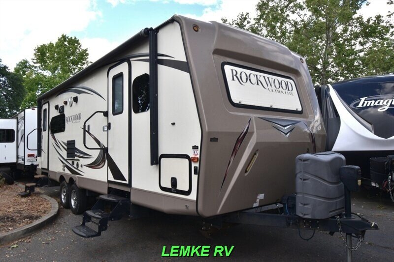 2016 Forest River Rockwood Ultra Lite 2604WS   - Photo 1 - Rocklin, CA 95677