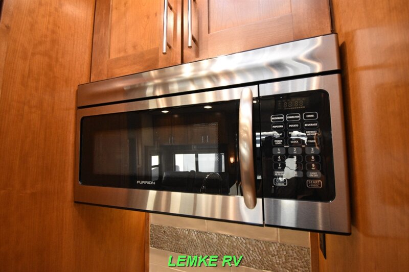 2018 Vanleigh Vilano 325RL   - Photo 23 - Rocklin, CA 95677