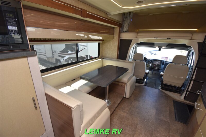 2017 Winnebago View 24J   - Photo 14 - Rocklin, CA 95677