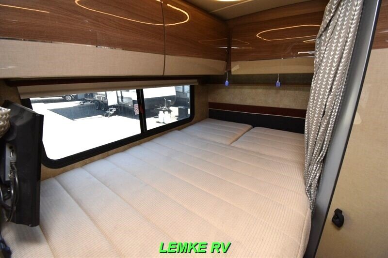 2017 Winnebago View 24J   - Photo 18 - Rocklin, CA 95677