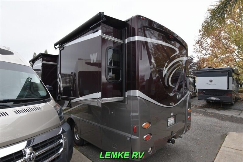 2014 Winnebago Via 25Q   - Photo 7 - Rocklin, CA 95677