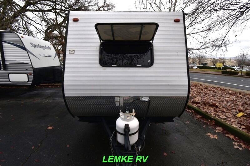 2016 Coachmen Clipper Ultra-Lite 17FQ   - Photo 6 - Rocklin, CA 95677