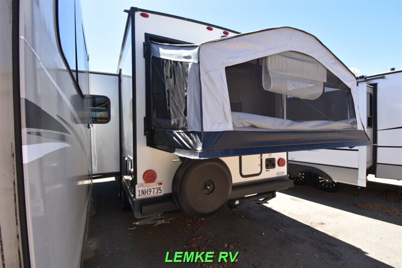 2020 Forest River Rockwood Roo 21SS   - Photo 8 - Rocklin, CA 95677