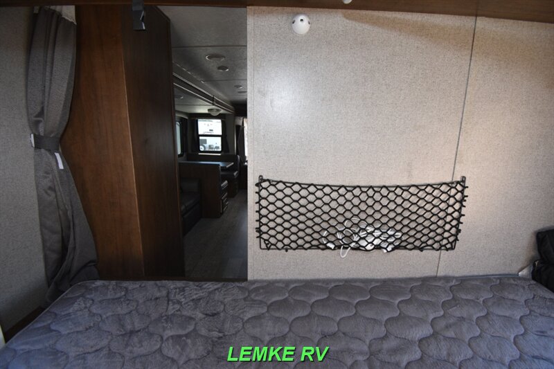 2020 Forest River Rockwood Roo 21SS   - Photo 16 - Rocklin, CA 95677