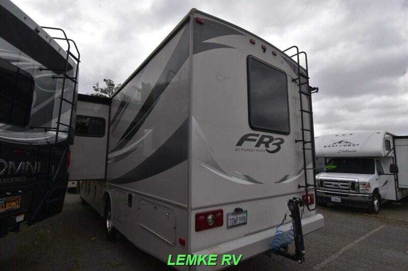 2014 Forest River FR3 30DS   - Photo 7 - Rocklin, CA 95677