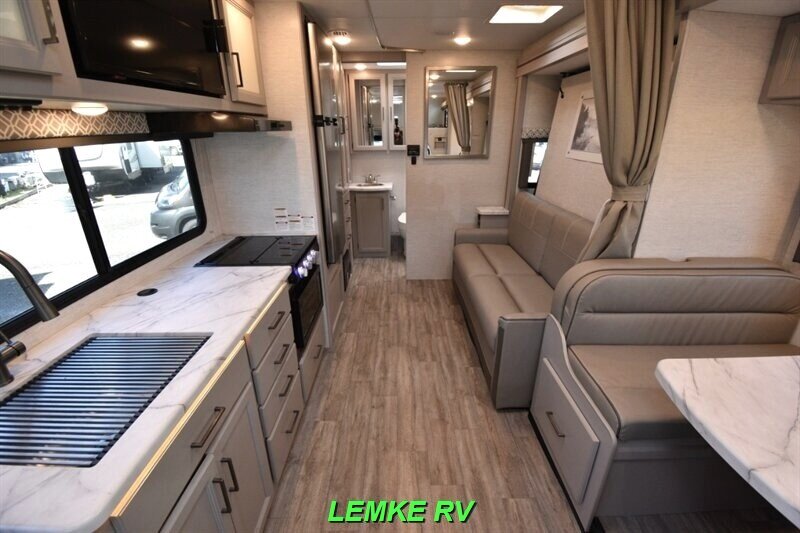 2024 Thor Coleman 24CL   - Photo 2 - Rocklin, CA 95677