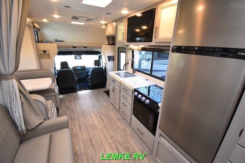 2024 Thor Coleman 24CL   - Photo 14 - Rocklin, CA 95677