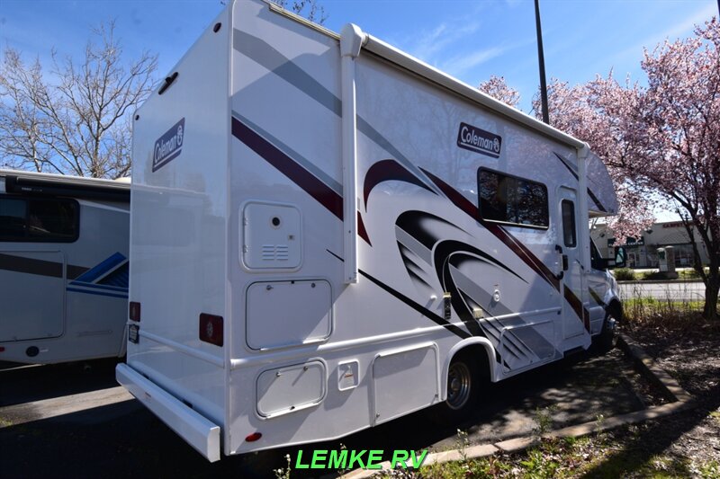2024 Thor Coleman 24CL   - Photo 8 - Rocklin, CA 95677