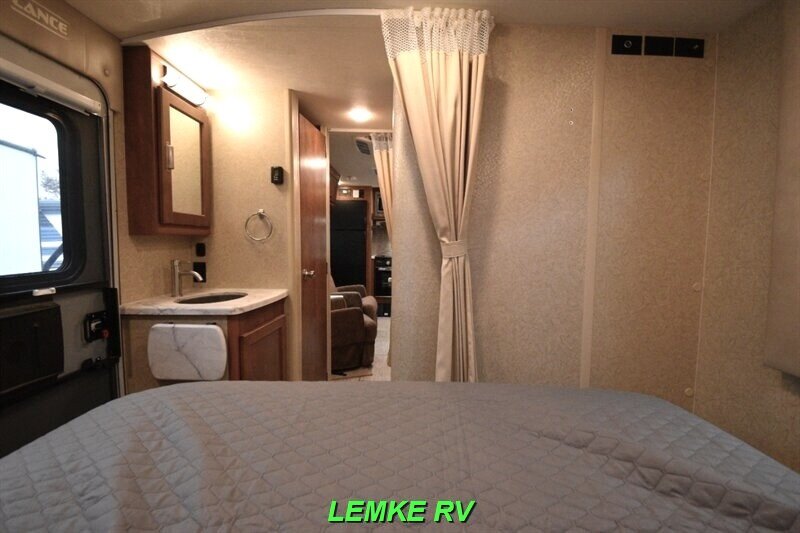 2021 Lance 2285   - Photo 18 - Rocklin, CA 95677