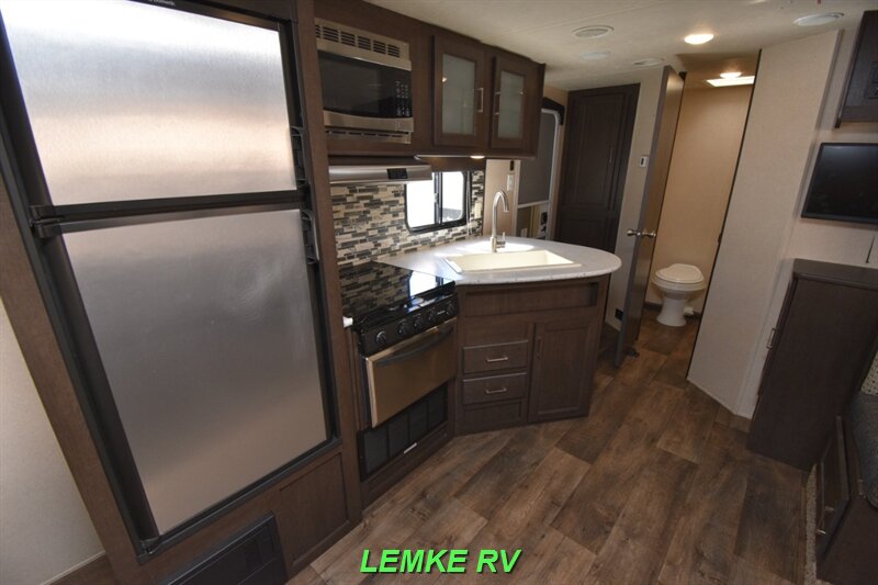 2018 Forest River Salem Cruise Lite 210RBXL   - Photo 13 - Rocklin, CA 95677