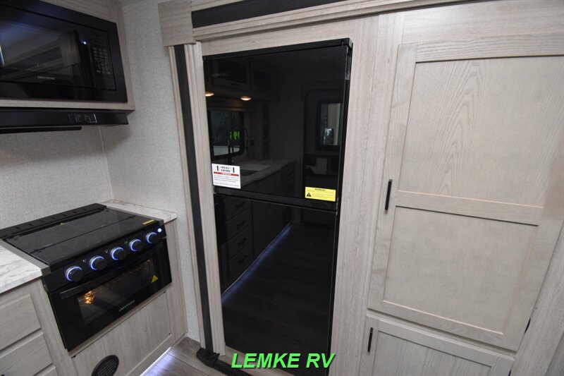 2023 East To West Alta 2350 KRK   - Photo 15 - Rocklin, CA 95677
