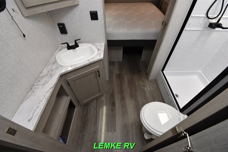 2023 East To West Alta 2350KRK   - Photo 20 - Rocklin, CA 95677