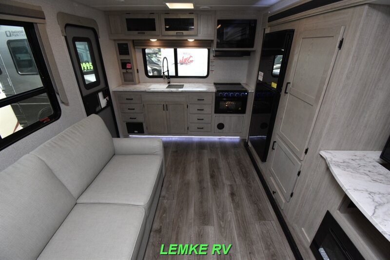 2023 East To West Alta 2350 KRK   - Photo 2 - Rocklin, CA 95677