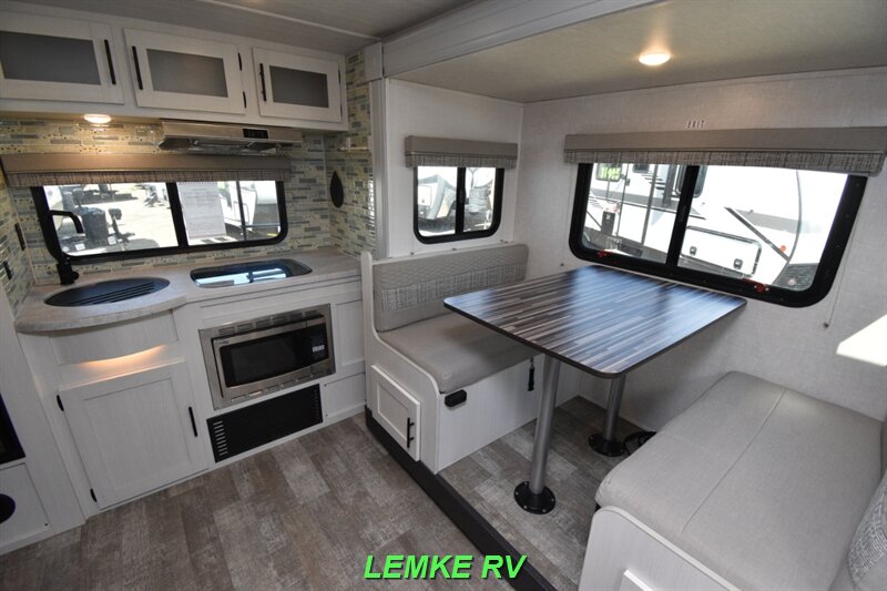 2021 Forest River R-Pod RP-202   - Photo 12 - Rocklin, CA 95677