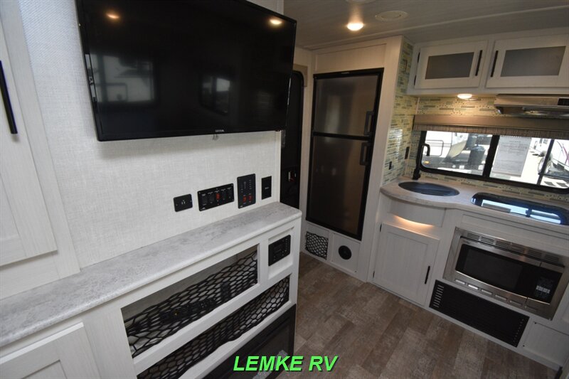 2021 Forest River R-Pod RP-202   - Photo 13 - Rocklin, CA 95677